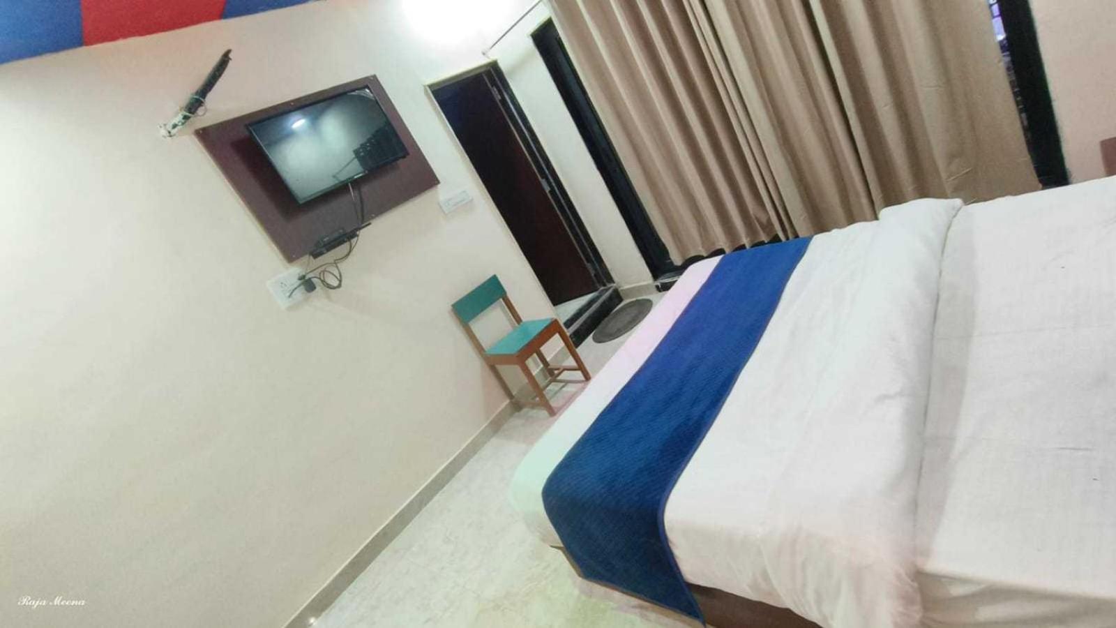 Collection O Hotel Kavya Guest House Džajpur Exteriér fotografie